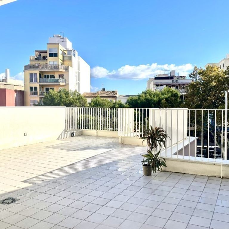 2 room luxury Apartment for rent in Palma de Mallorca, Spain - Photo 1