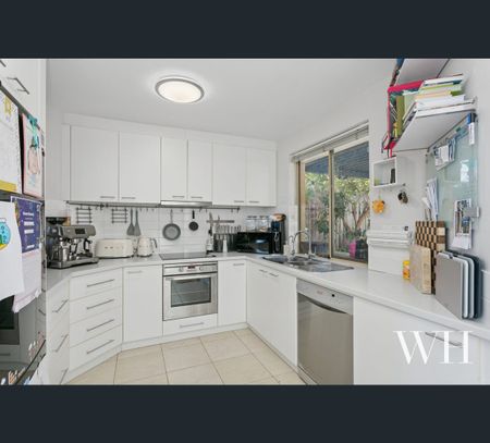 5/260 West Coast Highway, Scarborough, WA 6019 - Photo 2