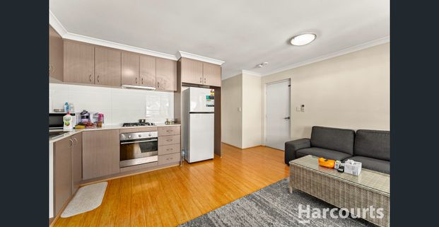 CENTRAL MANDURAH LIVING - Photo 1