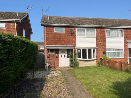 3 bedroom semi-detached house to rent - Photo 3