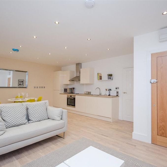 2 bedroom flat to rent - Photo 1