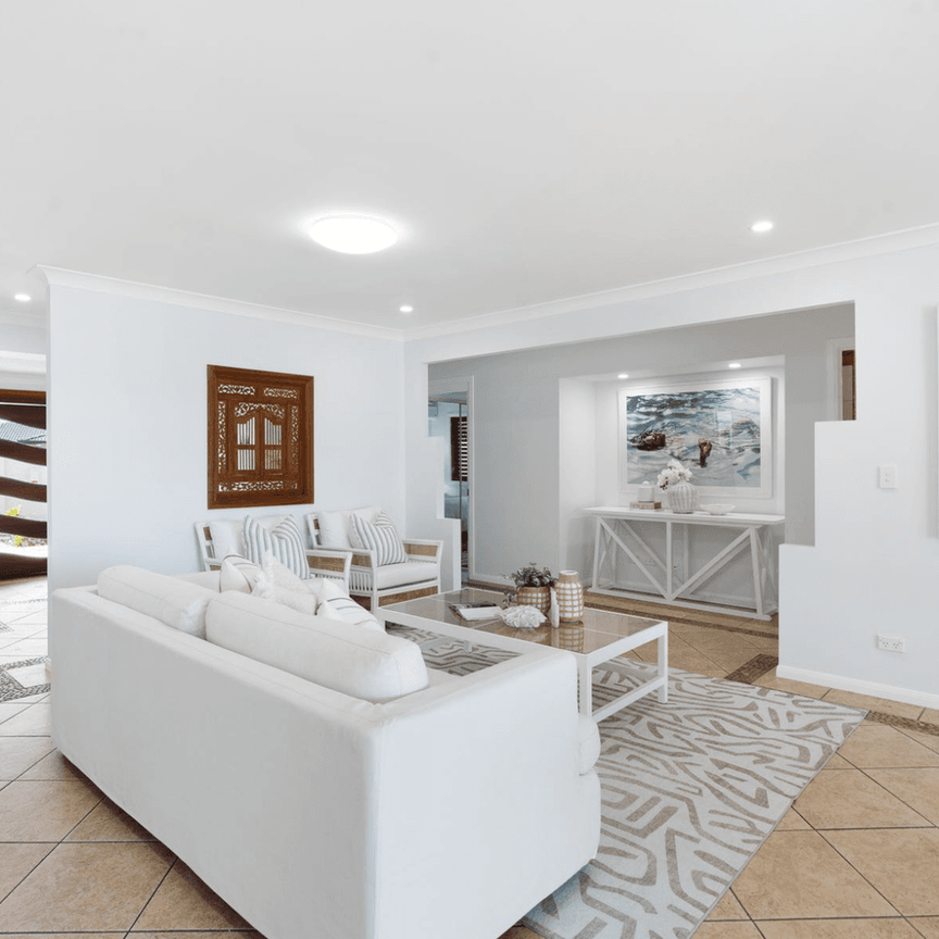 Waterfront, Sunsets & Sunday Spritzes – Your New Life Starts Here - Photo 1