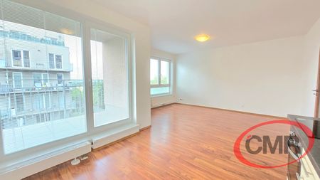 Pronájem bytu 1+kk a garsoniéry 36 m² - Фото 4