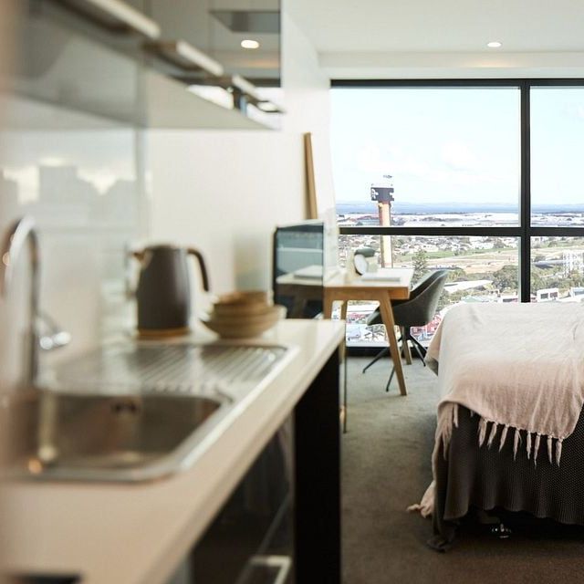 Beautiful Studio apartment in the heart of Manukau - Photo 1