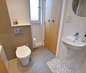 2 Bed Penthouse, Old Mill Street, M4 - Photo 3