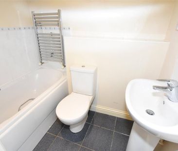 2 bedroom flat to rent - Photo 6