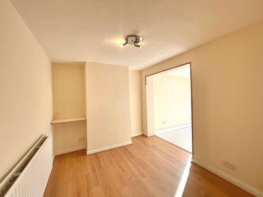 Pen Street , Boston, Property for rent - Photo 1