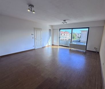 Appartement met 2 slaapkamers, terras en garagebox - Photo 1