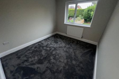 Merton Close, KIDDERMINSTER - Photo 5