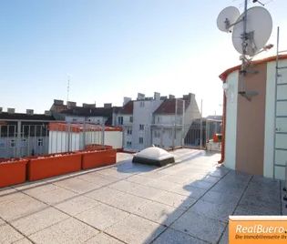 Lichtdurchflutete Dachgeschoßwohnung mit sehr großer Terrasse in der Wolfganggasse - Photo 2