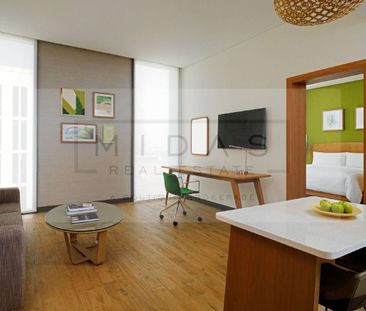 Free Breakfast I Serviced I Earn Marriott Points - Photo 3