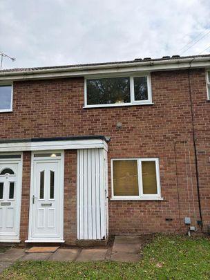 2 bedroom maisonette to rent - Photo 1