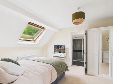 Glenrise, Station Road, Woodmancote, GL52 - Photo 3
