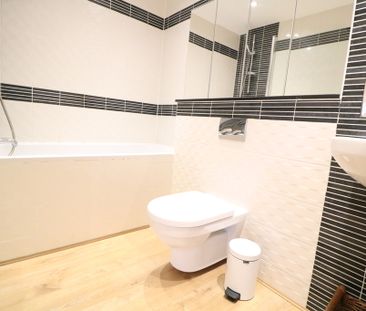 Falkland Road, Dorking - 1 bedroomProperty for lettings - Seymours - Photo 6