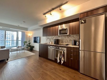 For Lease - 5 Mabelle Avenue Unit# 1532, Toronto, Ontario - Photo 2