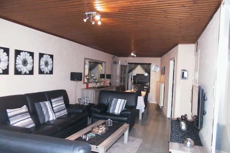 Appartement in het centrum van Leopoldsburg met twee slaapkamers. - foto 2