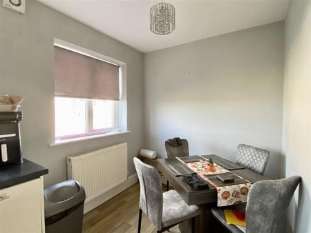 3 bedroom townhouse to rent - Photo 3