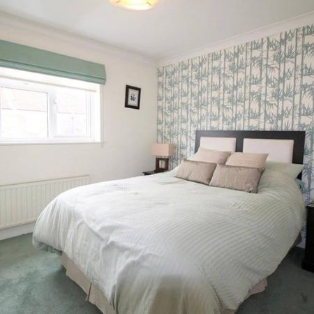 Room in a Shared House, Fernhill Street, E16 - Photo 3