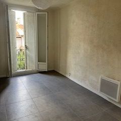 Appartement à louer, 3 pièces - Pézenas 34120 - Photo 1