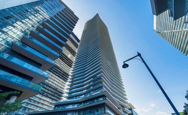 For Lease - 38 Annie Craig Drive Unit# 4906, Toronto, Ontario - Photo 1