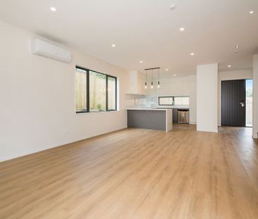 Brand New Private Rear Home Westlake - Photo 3