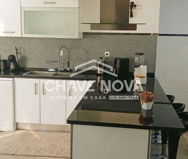 5 bedroom luxury House for rent in Seixal, Distrito de Setúbal - Photo 2