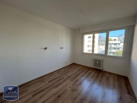 Location Appartement 3 pièces 69m² CHAMBERY 73000 - Photo 5