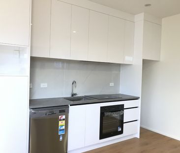 MANGERE EAST, 1 BEDROOM - Photo 6