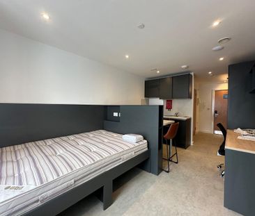 Studio to rent - Photo 3