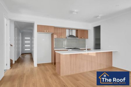 “!! Prestigious Duplex Family Home for Rent in Heart of Tarneit !!” - Photo 4
