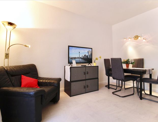 2 Zimmer in Düsseldorf - Photo 1