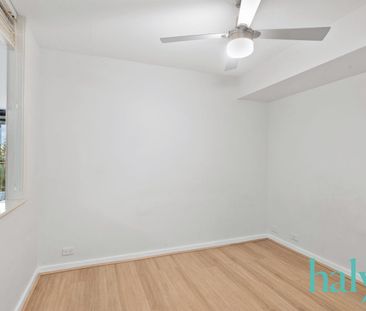 Stylish Apartment Living! - Photo 4