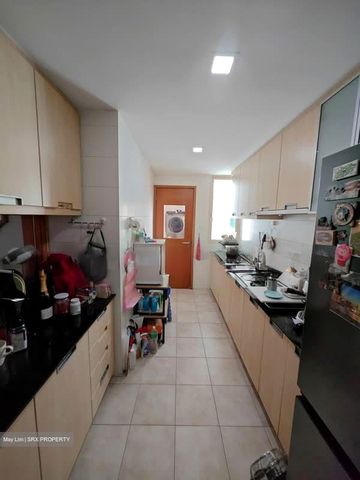 SunGlade (D19), Condominium - For Rent - Photo 2