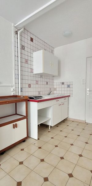 Location Appartement 1 pièce 18m² CALAIS 62100 - Photo 2