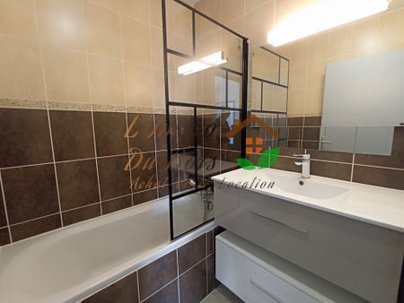 Location Maison 5 pièces 122m² ST MAURICE L EXIL 38550 - Photo 5