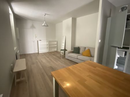 Location Appartement 2 pièces 42m² METZ 57000 - Photo 3