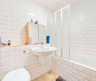 Gateway, Weybridge, Surrey, KT13 - Photo 3