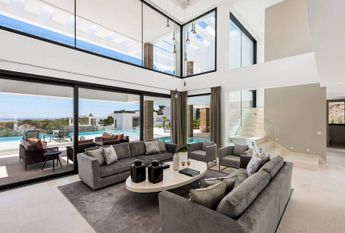 5 bedroom luxury Villa for rent in Marbella, Andalusia