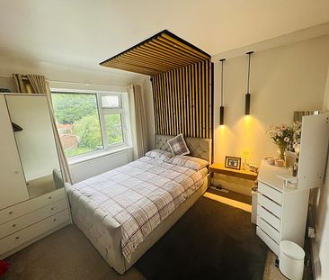 Room in a Shared House, Marlow Road, M9 - Photo 1