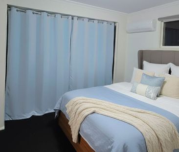 Spacious 3-Bedroom Home with Ensuite, Huge Deck & FULL Air-Conditio... - Photo 3