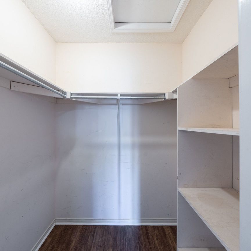 For Lease - 113 Highhill Drive Unit# Main, Toronto, Ontario - Photo 1