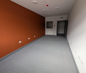 Office in Station Road Kings Heath, Birmingham, B14 7SR - Photo 6