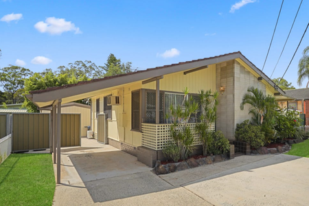 Charming 3-Bedroom Home in a Convenient Location - Photo 5