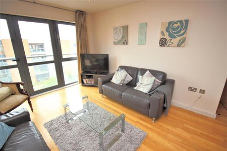 2 bedroom apartment to rent - Photo 4