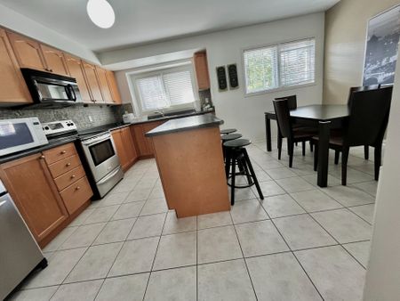 For Lease - 3030 Breakwater Court Unit# 315, Mississauga, Ontario - Photo 3