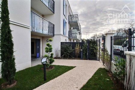 A LOUER, Courcouronnes, T3 récent R+1 - 56m² + balcon + parking double | Cimm Immobilier - Photo 5
