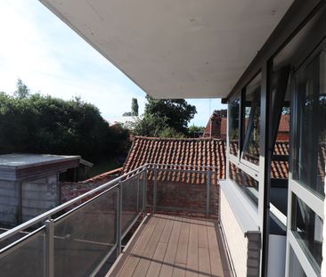 Een appartement op de 1ste verdieping achteraan met 1 slaapkamer en... - Photo 4