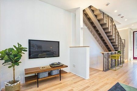 For Lease - 15 Cummings Street Unit# Th1, Toronto, Ontario - Photo 5