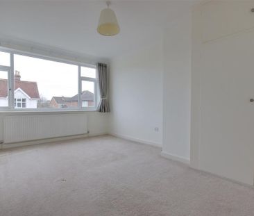 3 bedroom detached house to rent - Photo 5