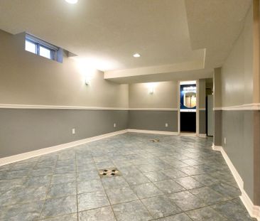 For Lease - 1627 Logandale Drive, Mississauga, Ontario - Photo 4